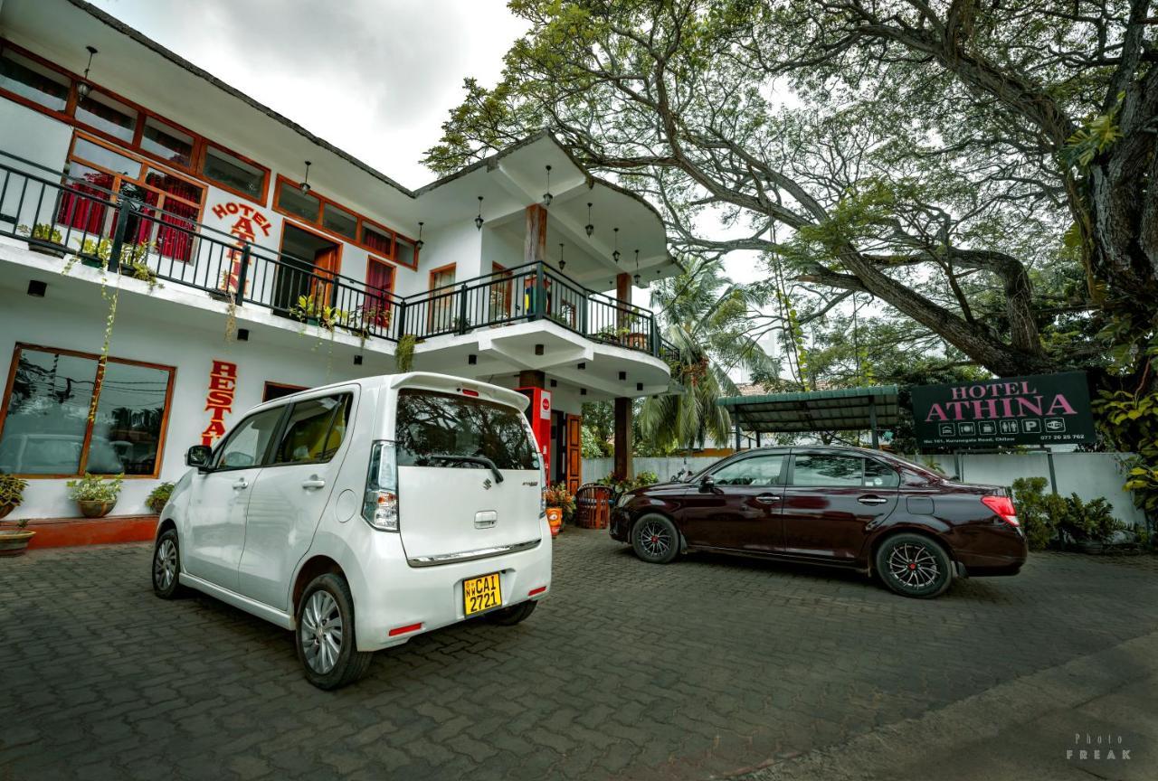 Hotel Athina & Restaurant Chilaw Exterior foto